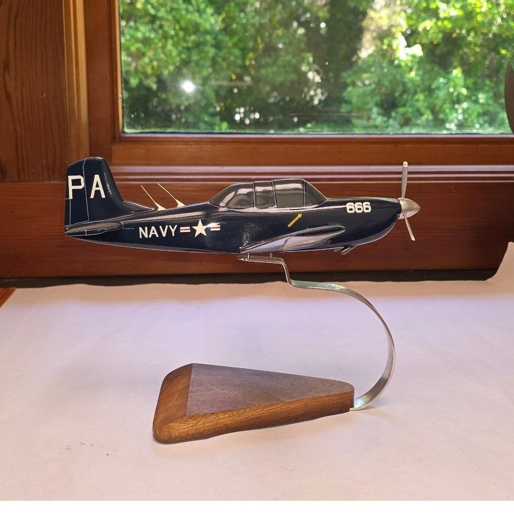 US Navy T-34 Mentor Desktop Airplane Model PA 666 Navy Blue Wood Base Display